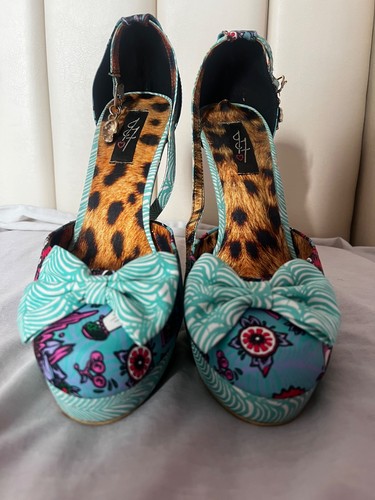 Iron fist blue floral - , print