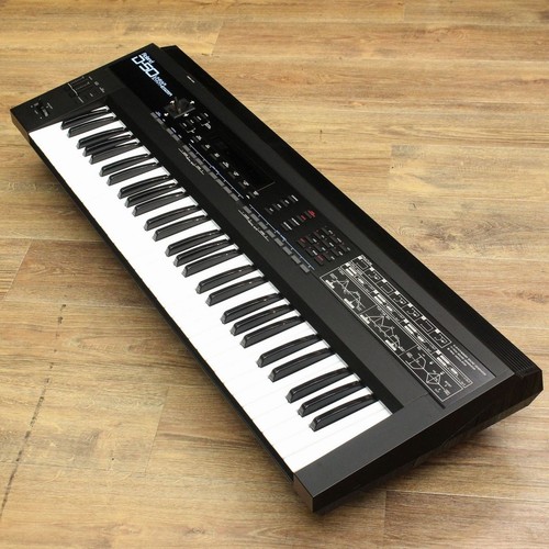 Roland synthesizer analog - d-50,