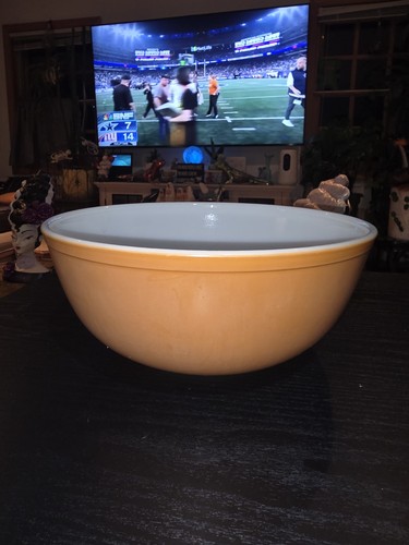 Vintage pyrex orange quart - 4,