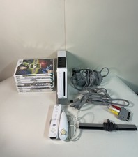 Nintendo Wii White Console Wires Controllers Video Games Bundle