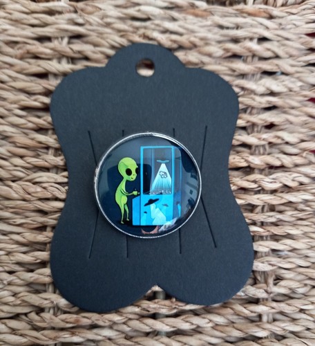 Aliens badge pin - , little