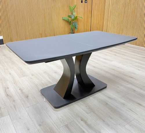 Daiva extending dining - extending,