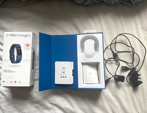Fitbit charge with 3 - fitbit,