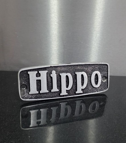 Leyland hippo badge - "hippo", badge.