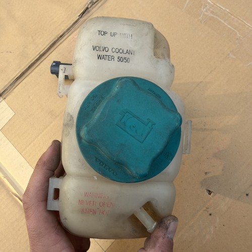 Volvo s80 2005 water - 2005,