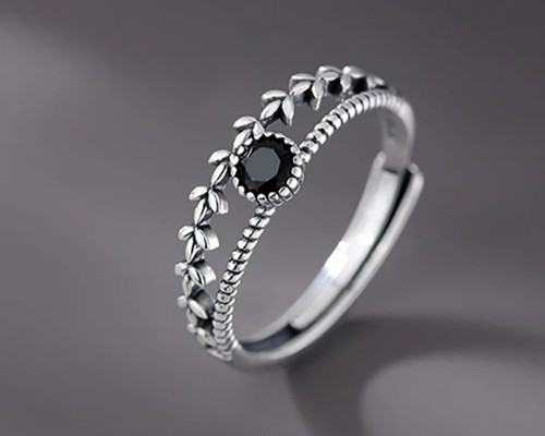 Black onyx silver leaf - black,