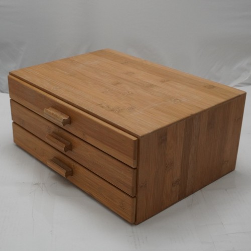 Plain pine pattern - plain,