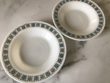 Vintage Pyrex Chelsea Rimmed