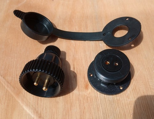 Waterproof plastic plug - plastic,