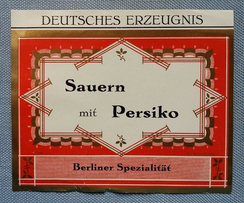 Old pattern label liqueur - old,