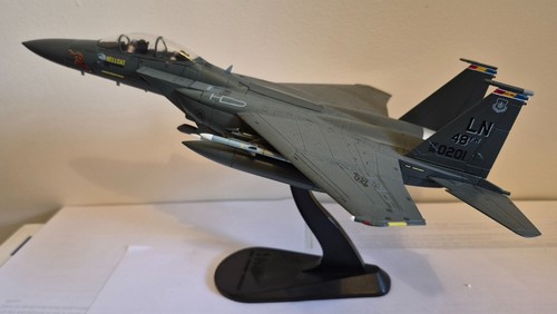 Hobbymaster - 1/72,