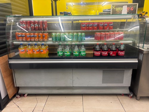 Cake dessert drinks display - cake/dessert/drinks,