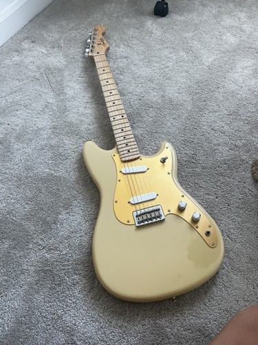 Squier fender electric - by,
