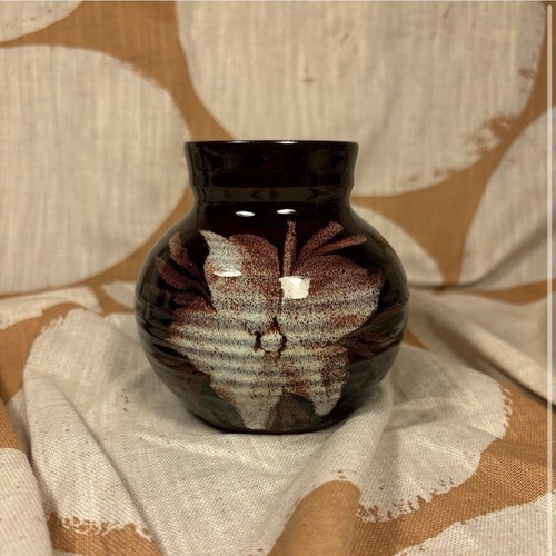 Small brown floral tenby - small,