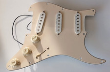 Fender Squire Loaded pickguard