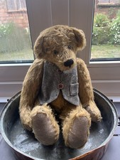 vintage collectable Teddy  bear. Jointed