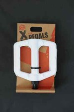 Pair White Resin 1/2" BMX Bike