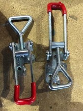 2 x Catches/latches compatible