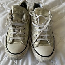 Converse All Star Low Top Gold Leather Size 7 Women's