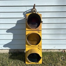 1940's Crouse Hinds Signal 8"