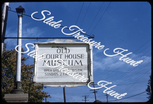 Old court house museum - house, sign