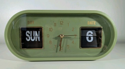 Poppy retro calendar flip - xo,
