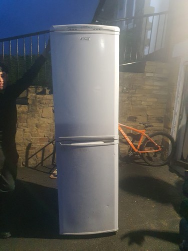 Hotpoint fridge freezer - hotpoint, fully