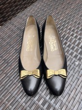 Vintage Salvatore Ferragamo Brass Bow Black Women Italy Leather Pump Heals 7AAAA