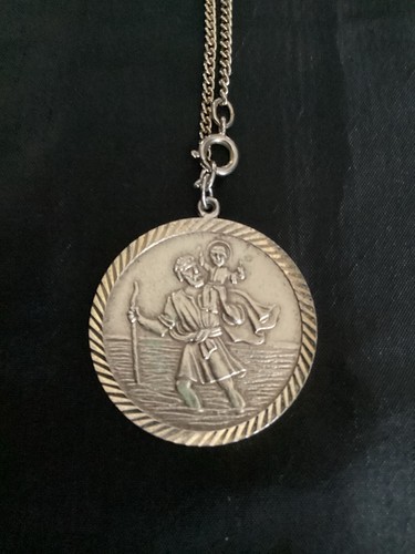 Vintage christopher gold on - gold,