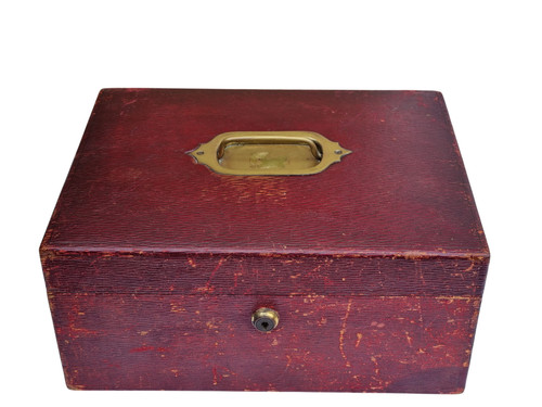Antique victorian red leather - red,