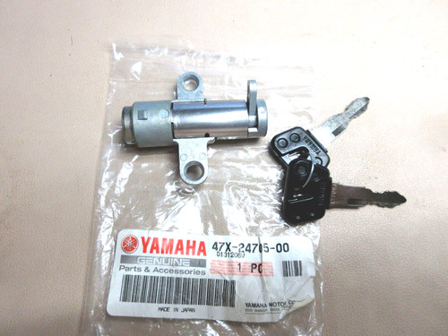 Yamaha rd500 seat lock nos - seat,