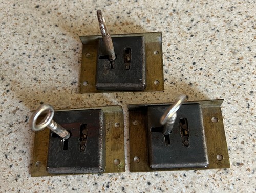 Old brass cabinet - 3, locks