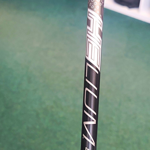 Helium 5f2 graphite driver - helium,