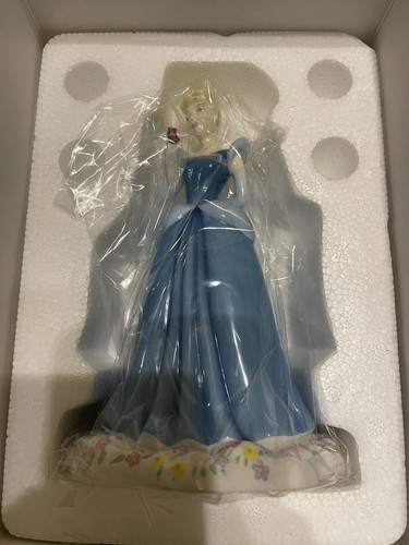 Royal doulton figurine disney - royal,