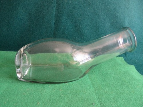 Vintage glass men bed - ,