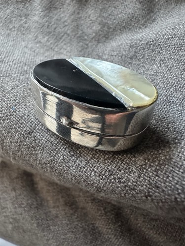 925 sterling silver pill - silver, box
