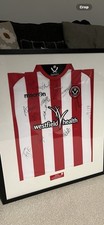 SHEFFIELD UNITED FRAMED SIGNED SHIRT 2011/2012 SEASON