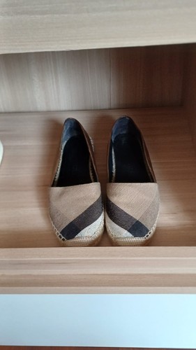 Burberry espadrilles size - burberry,