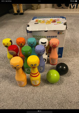 wooden skittles, 10 skittles