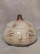 Vintage Homeware Sylvac 516