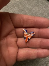VE Day Thanks Union Jack Pin Lapel Badge WW2 Veteran Army Military