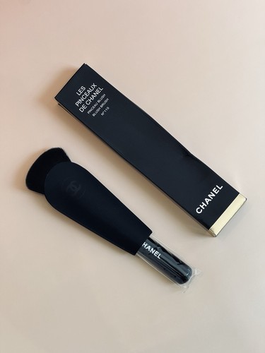 Chanel blush brush - chanel,