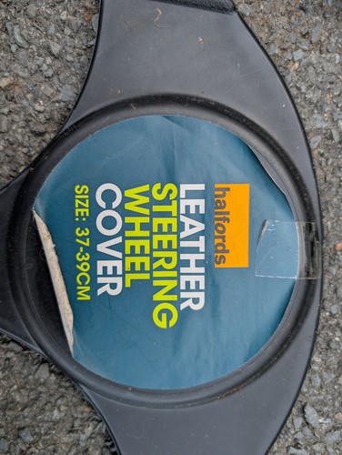 Halfords leather steering - halfords,
