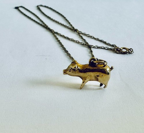 Solid 9ct yellow gold pig - solid,