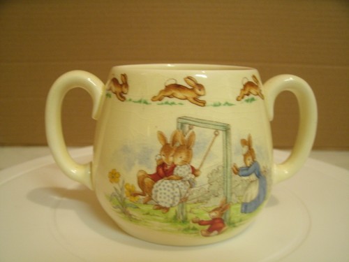 Royal doulton two handle - royal,