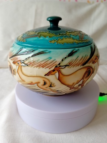 Moorcroft impala lidded - impala, pot