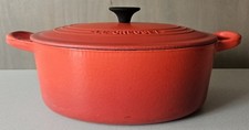 Le Creuset Signature Cast Iron Casserole Dish Size 25