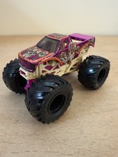 Monster Jam Calavera Day of the Dead Hyper Fueled Pink 1:64 Truck Spinmaster