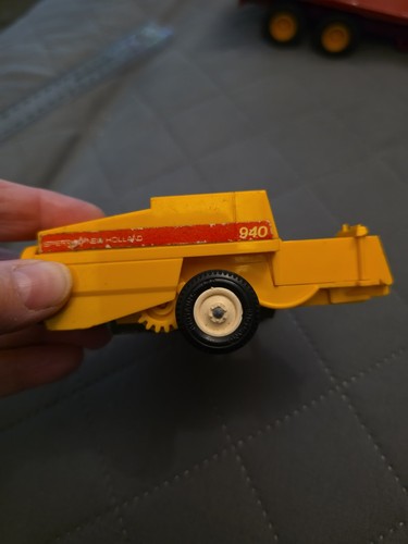Britains new holland - holland, baler