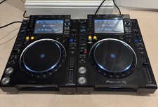 2x Pioneer CDJ 2000 NXS2  Nexus 2